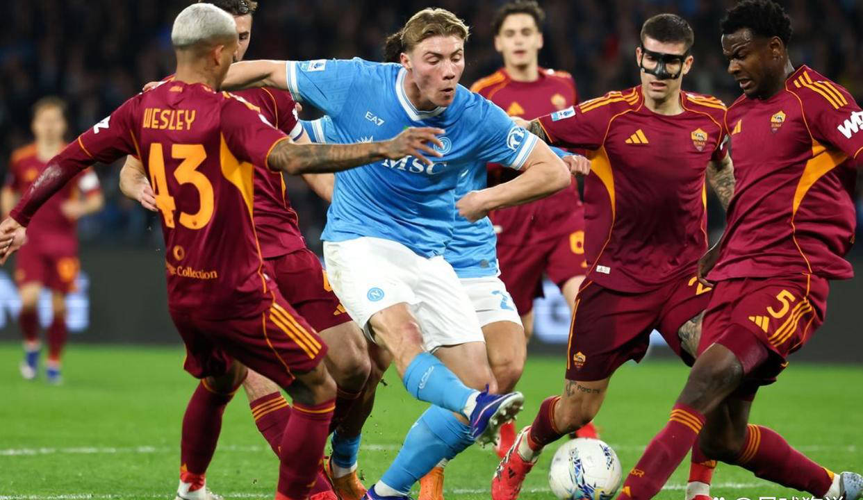 第82分钟绝平!意甲争四形势巨变:罗马反超尤文,挺进欧冠区